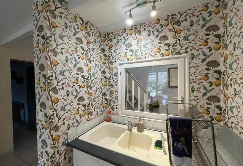 ファミリールーム, Les Bruyeres Chambres Dhotes Et Gite