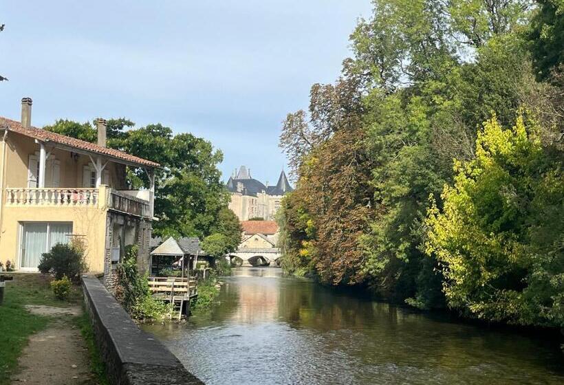 Люкс с гидромассажем, Les Bruyeres Chambres Dhotes Et Gite