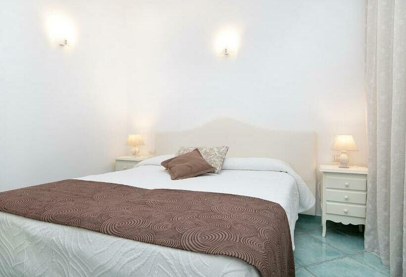 חדר סטנדרט, O'lattariello