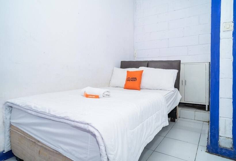 Номер Стандарт Индивидуальный, Koolkost Near Trans Studio Bandung 2