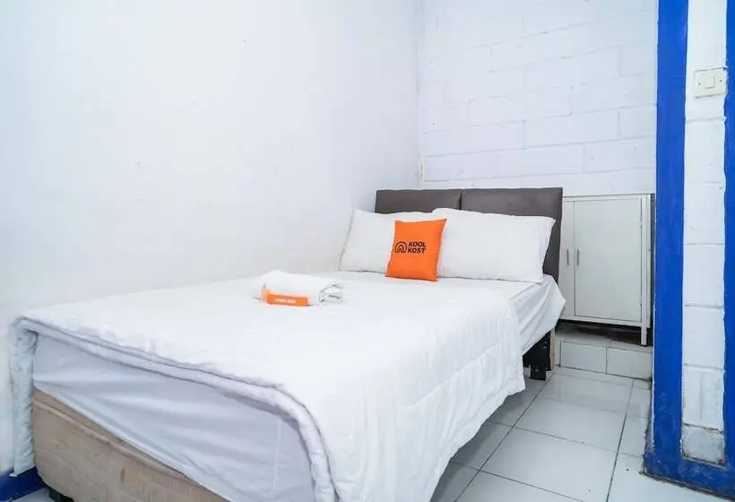 Standart Tek Kişilik Oda, Koolkost Near Trans Studio Bandung 2