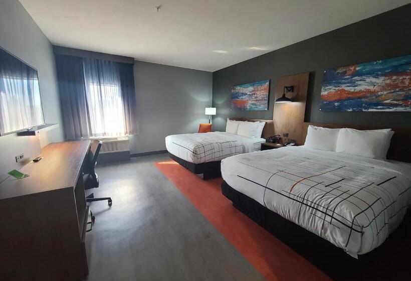 חדר סטנדרט מותאם לאדם עם מוגבלויות, La Quinta Inn & Suites By Wyndham Fort Stockton Northeast