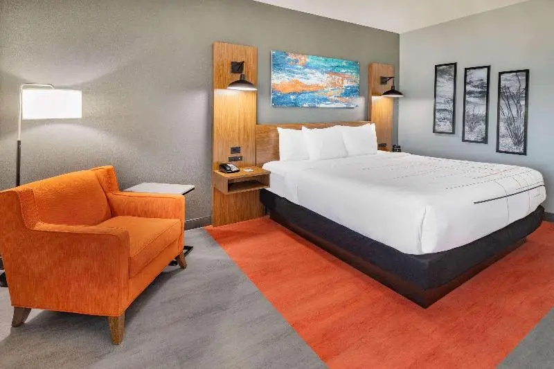身障者適用スタンダードルーム, La Quinta Inn & Suites By Wyndham Fort Stockton Northeast