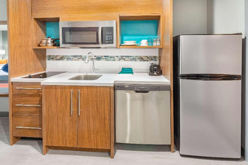 חדר סטנדרט מותאם לאדם עם מוגבלויות, La Quinta Inn & Suites By Wyndham Fort Stockton Northeast