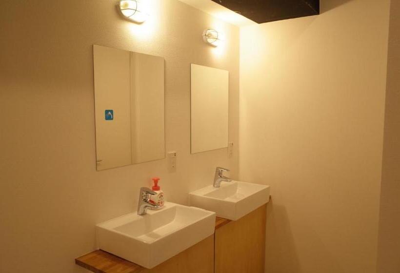공동 객실, Bnb+atami Resort