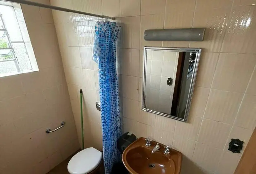 اتاق استاندارد یک نفره, Casa Do Rogerio Hostel   Unidade Shopping
