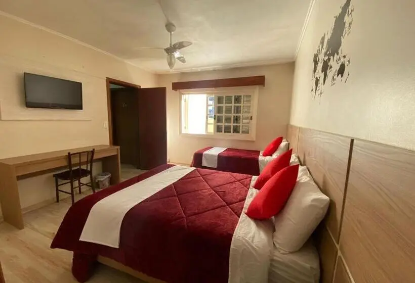 اتاق استاندارد سه نفره, Casa Do Rogerio Hostel   Unidade Shopping