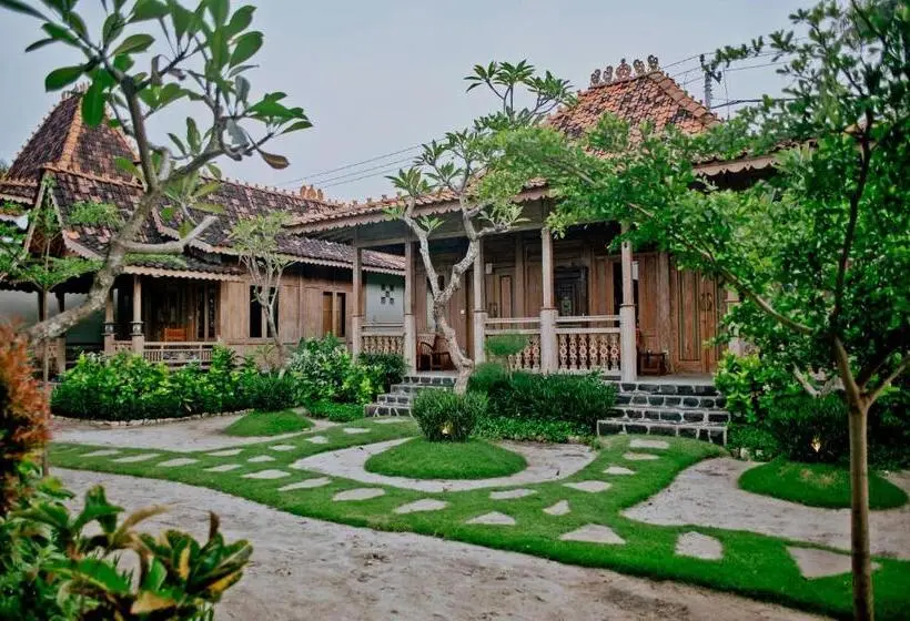 ガーデンビューデラックスルーム, Blue Harbor Beachfront Villas & Resto