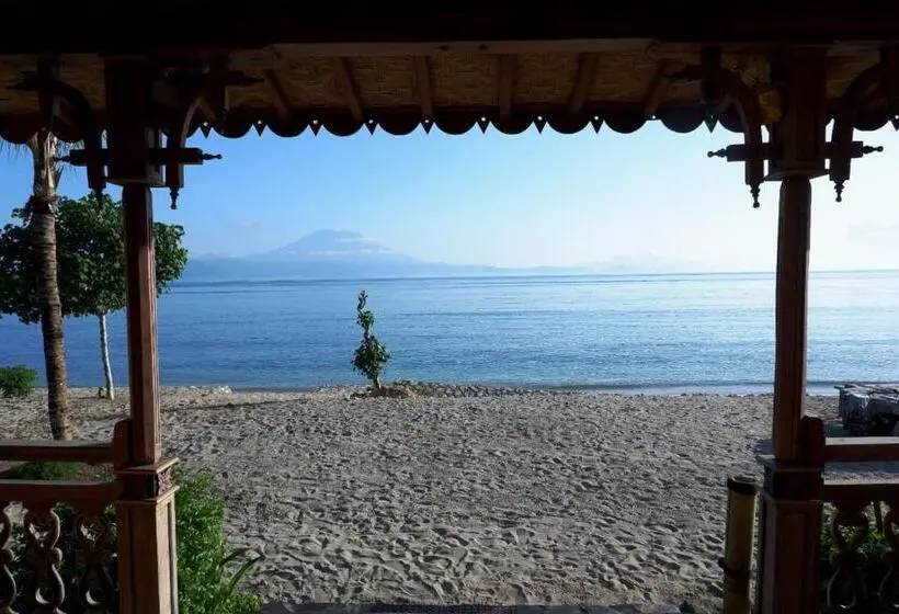 オーシャンビューデラックスルーム, Blue Harbor Beachfront Villas & Resto