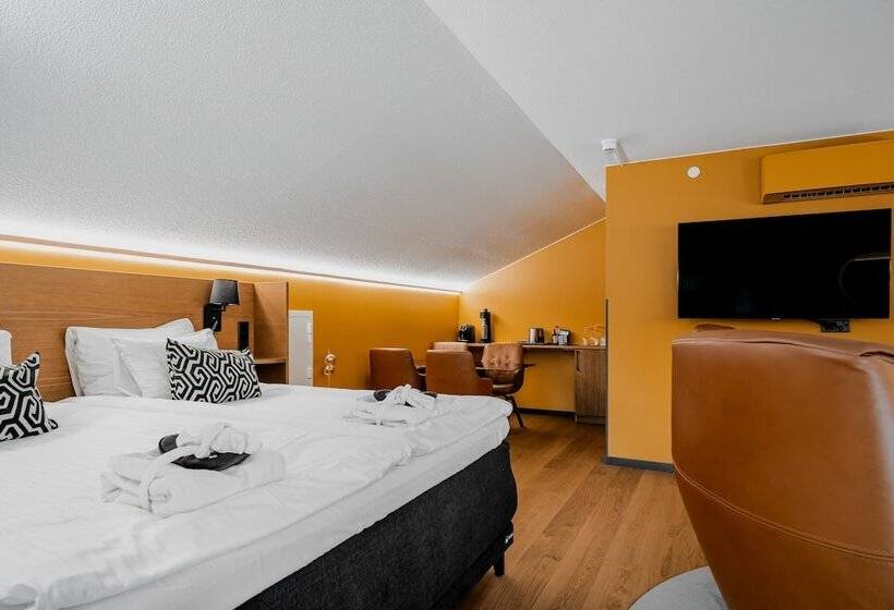 סוויטה, Kakola