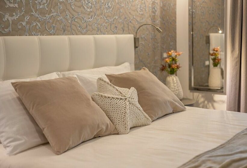 디럭스 룸, Romagna Suite