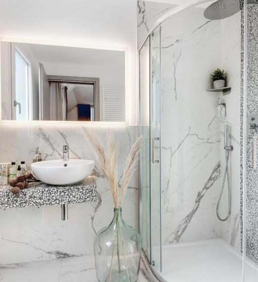 디럭스 룸, Romagna Suite