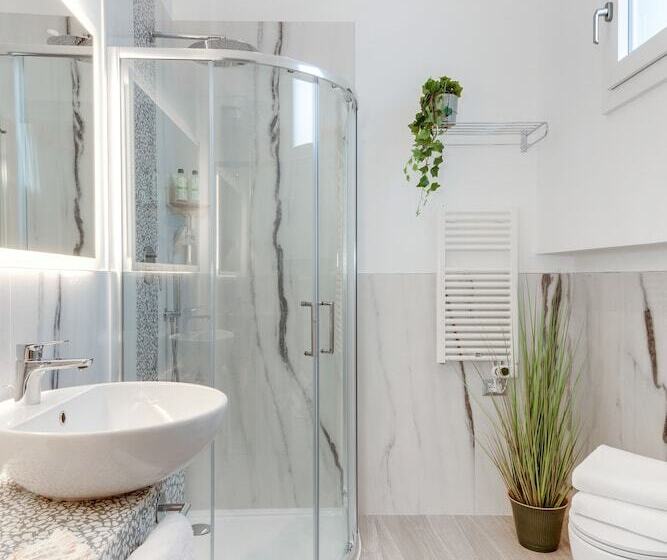 디럭스 룸, Romagna Suite