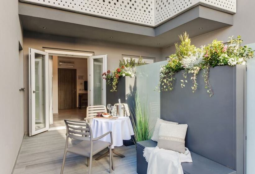 디럭스 4인 룸, Romagna Suite