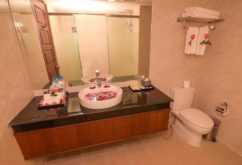 اتاق لوکس, Virgin Beach