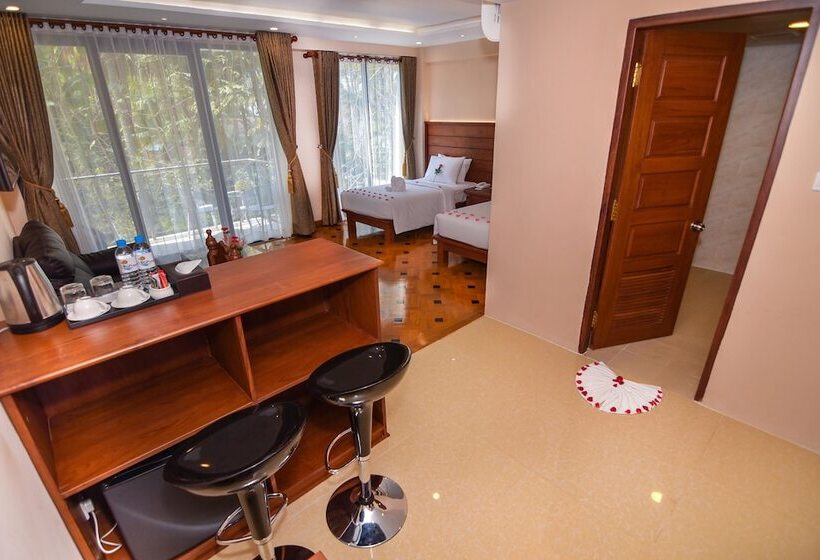 سوییت, Virgin Beach