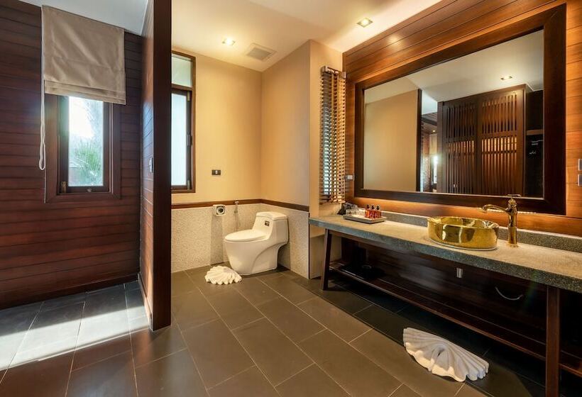 جناح جونيور مطلّ علي البحر, Nirvana Beach Resort, Koh Lanta Sha Extra Plus