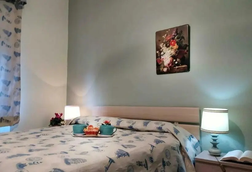 スタンダード4人部屋, Camerealmare