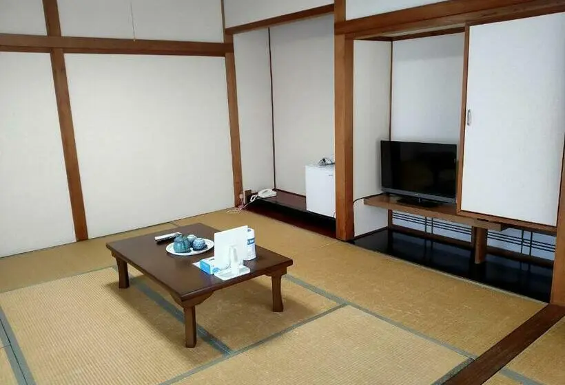 ファミリールーム, Shiroyamasou