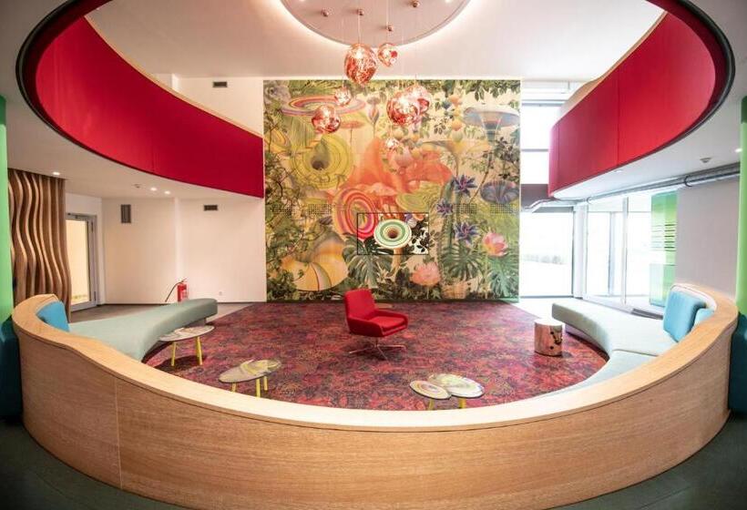 Апартаменты Deluxe 1 Спальня, The Brucklyn Apartments