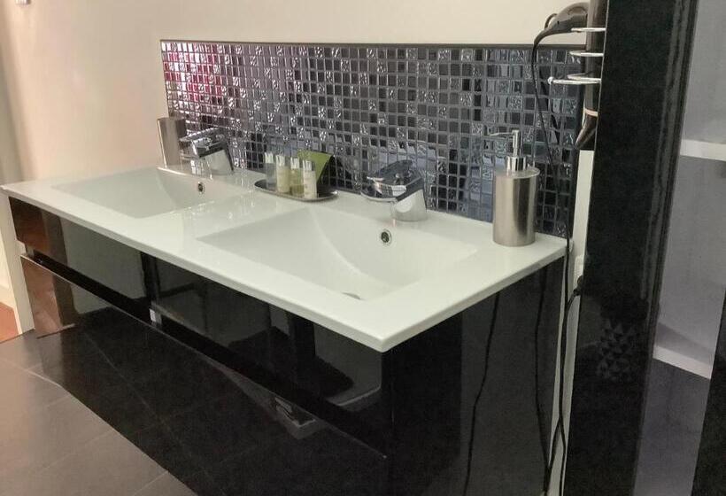 Номер Deluxe Кровать Кинг, Les Halles Chambre D'hôtes