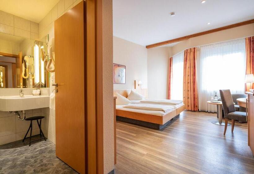 Quarto standard, Gasthaus Adler