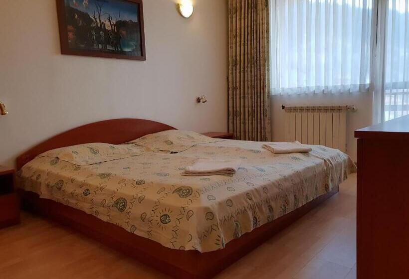 شقة غرفة واحدة, Guest House Karov 2 Stars