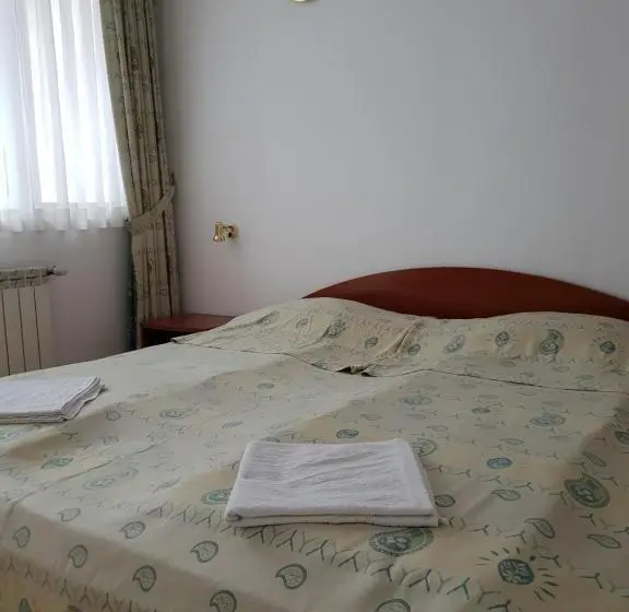 １ベッドルームアパートメント, Guest House Karov   2 Stars
