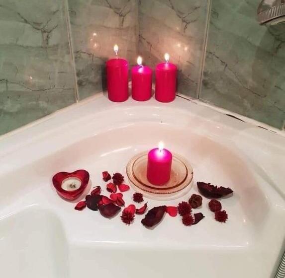 Номер Стандарт Трехместный, Guest House Karov   2 Stars