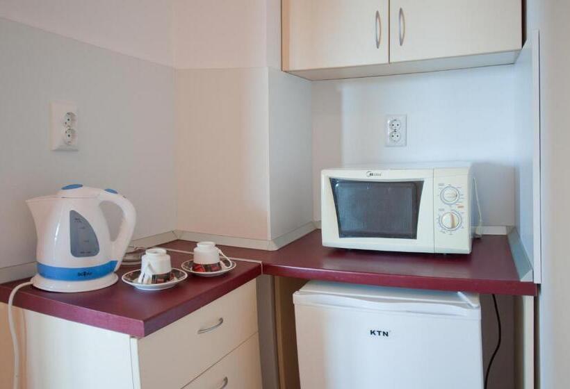 四人标准间, Stella Di Mare Guest House