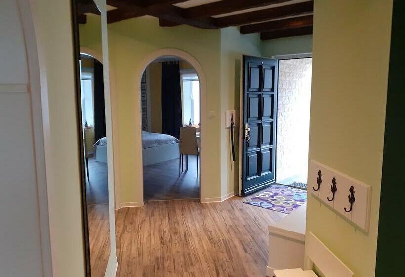 منزل غرفة نوم واحدة, Haus Kathrin