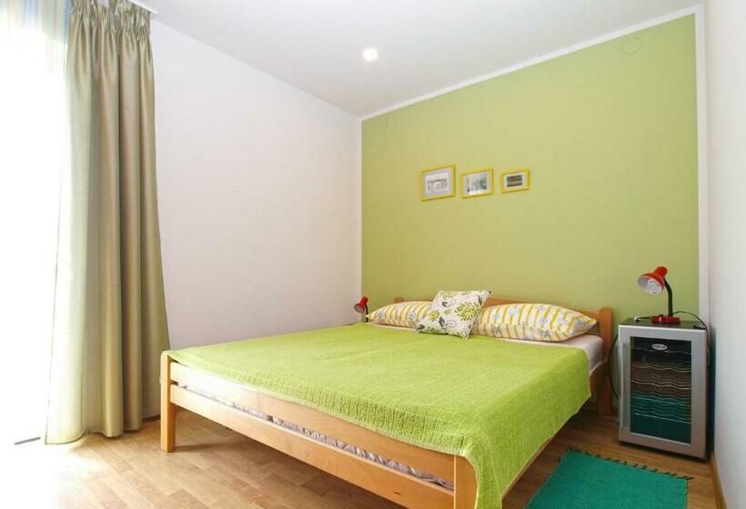 اتاق استاندارد, Apartments Dragica 1251