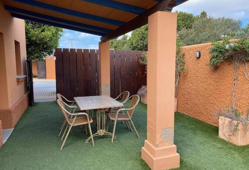 Апартаменты 2 Спальни, Apartamento Para 4 Personas Con Jardín Privado Y Barbacoa Cerca De La Playa