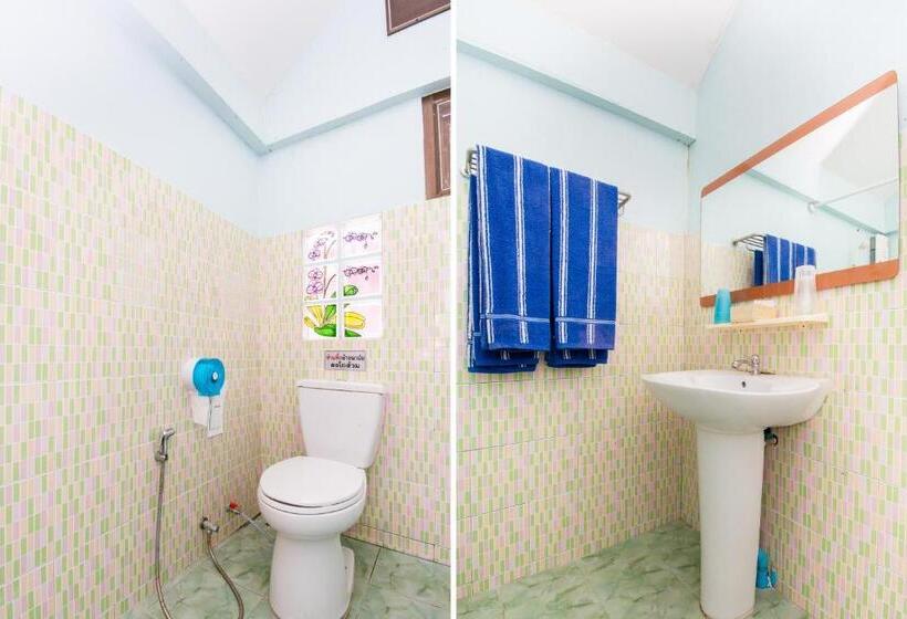 سوییت خانوادگی, Oyo 712 Baandin Resort Near Bangkok Hospital Phetchaburi