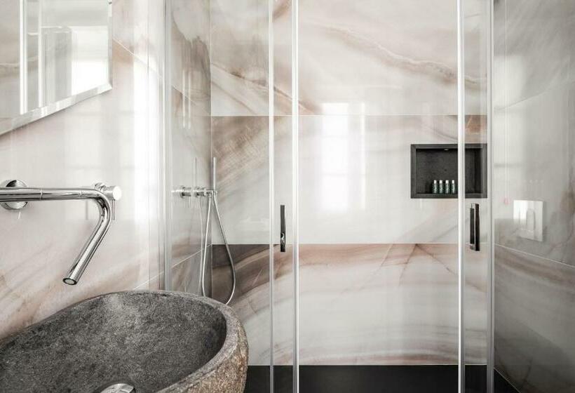 اتاق لوکس با بالکن, Pjazza Merkanti Boutique Living