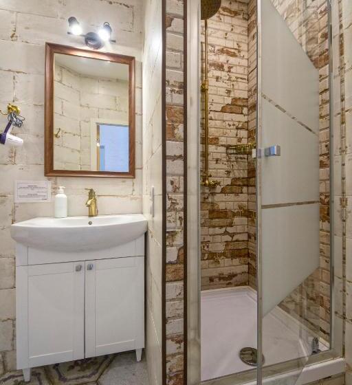 آپارتمان لوکس 1 خوابه, Scandinavian Apartments