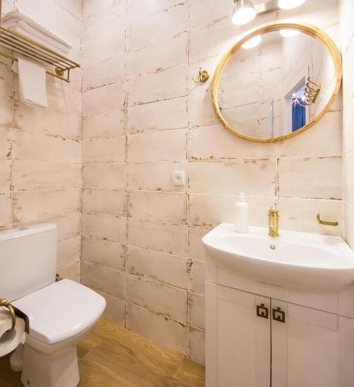 استودیوی استاندارد, Scandinavian Apartments