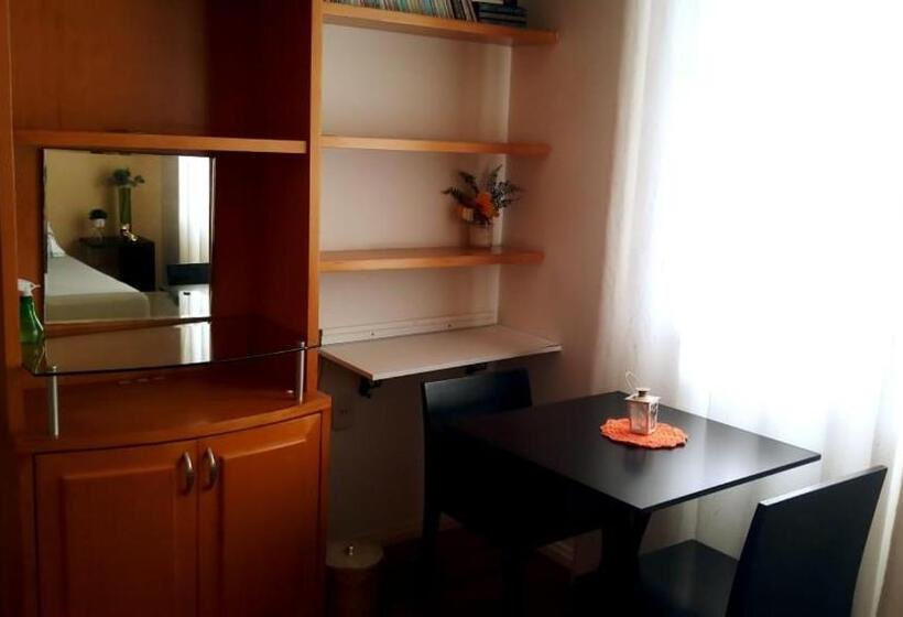 חדר סטנדרט חדר אמבטיה משותף, Insta Hostel Floripa