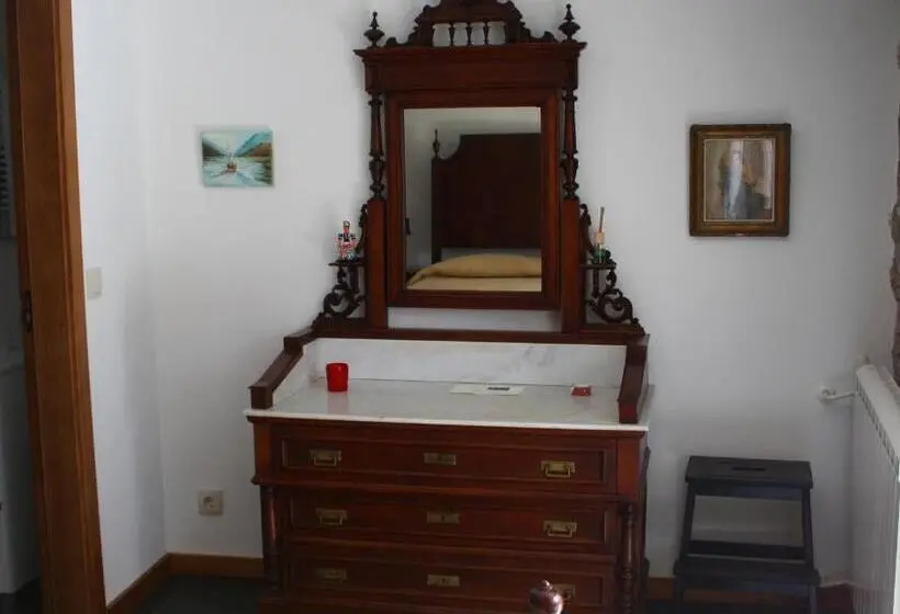 سوییت, Casas Do Eido E Casa Da Viúva
