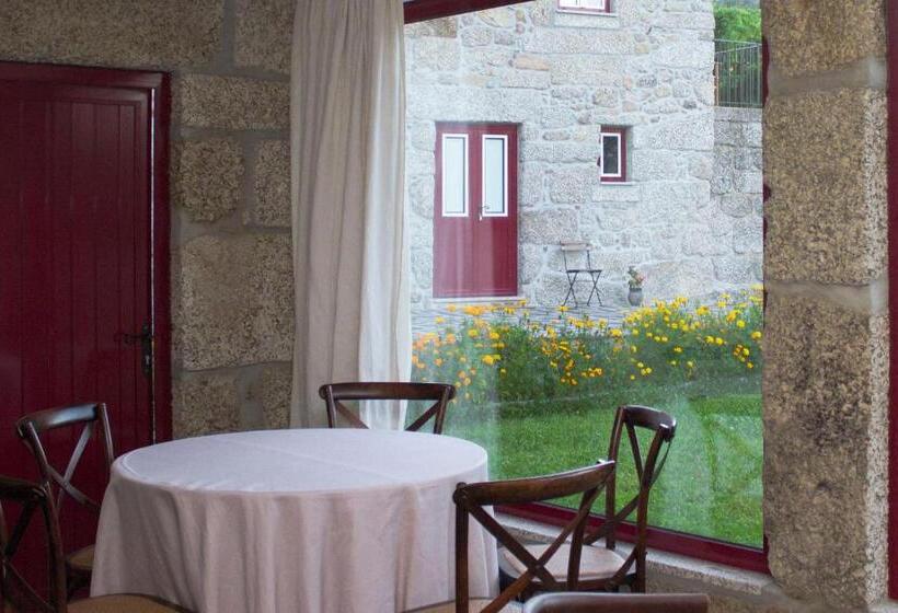 3间卧室的房子, Casas Do Eido E Casa Da Viúva