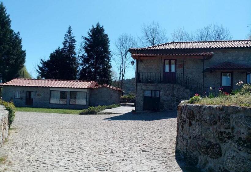 3间卧室的房子, Casas Do Eido E Casa Da Viúva