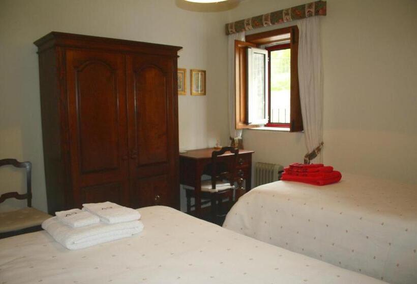 3间卧室的房子, Casas Do Eido E Casa Da Viúva