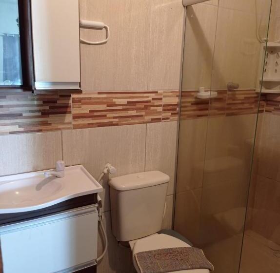 标准三人间, Pousada Canaã