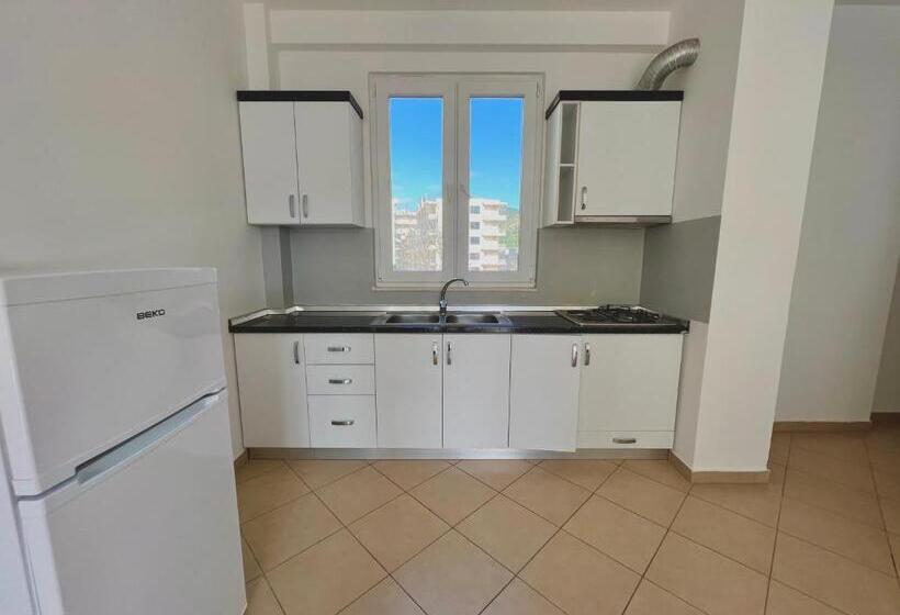 آپارتمان 2 خوابه, Queen Residence