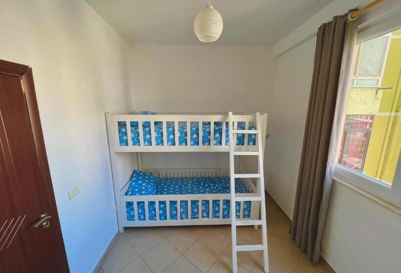 آپارتمان 2 خوابه, Queen Residence