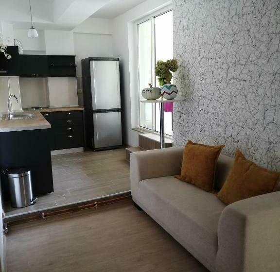 اتاق استاندارد, Hostel Denica