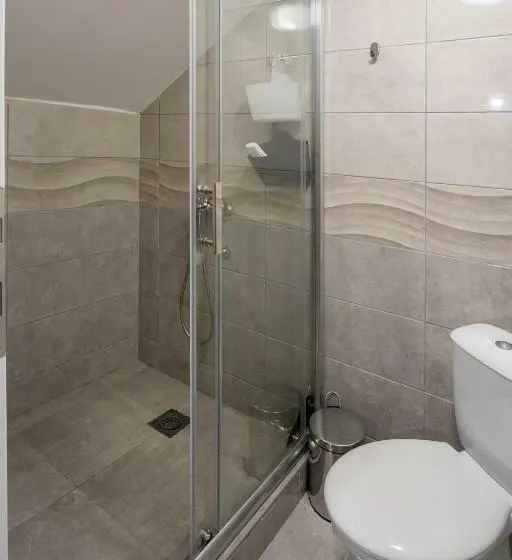 اتاق استاندارد, Hostel Denica