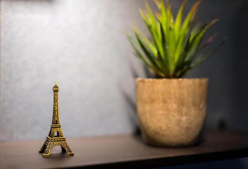 Апартаменты 1 Спальня, Luoyang City, Henan Province. Waterfront International