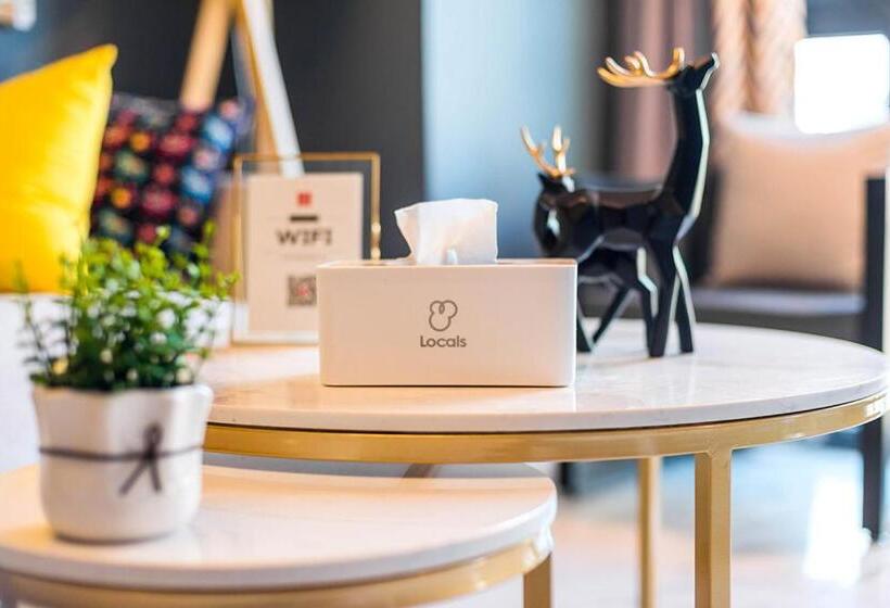 Апартаменты 1 Спальня, Luoyang City, Henan Province. Waterfront International