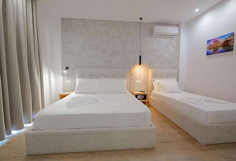 オーシャンビューのスーペリアトリプルルーム, Villa Juna Beach